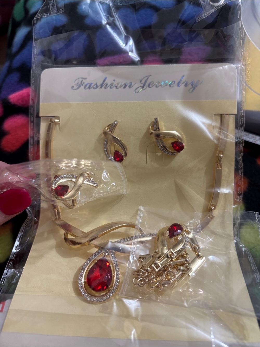 Fashion Jewelry Gold-Tone Necklace and Earring Set with Red Stones